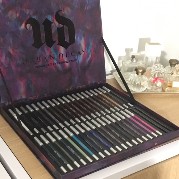 Urban Decay Makeup Urban Decay 247 Eye Pencil Vault Poshmark